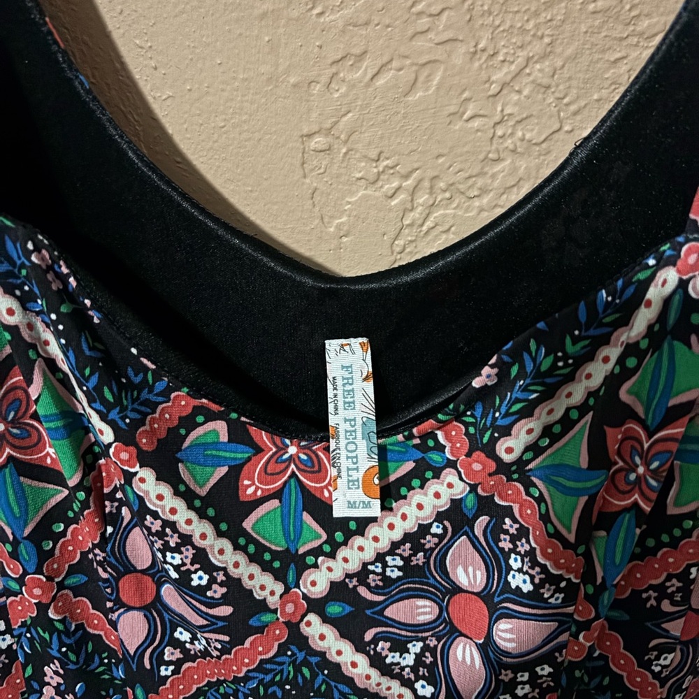 Colorful Geometric Pattern Dress - Picture 2 of 6
